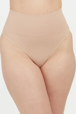 Tanga moldeador de talle alto nylon reciclado