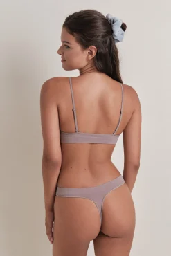Tanga seamless marrón