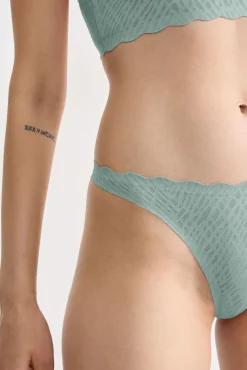 Tanga sin costuras