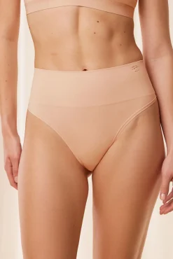 Tanga Triumph Soft Sculpt Bandeau String