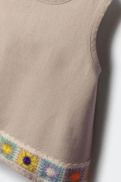 Top bajo crochet niña