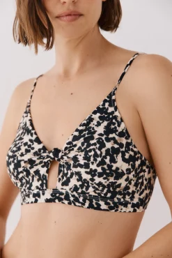 Top bikini animal print nudo