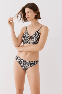 Top bikini animal print nudo