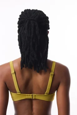 Top de bikini sin aro verde tirantes extraíbles