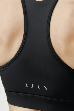 Top deportivo Bikila