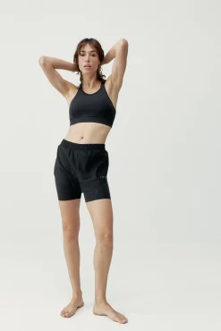 Top deportivo Bikila