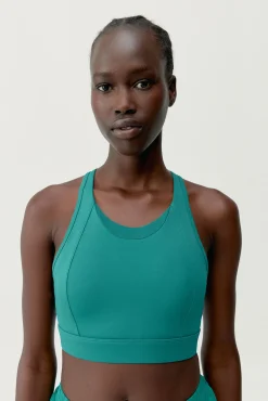 Top deportivo Bikila