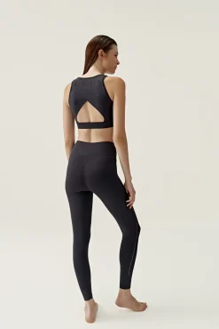 Top Nara Black