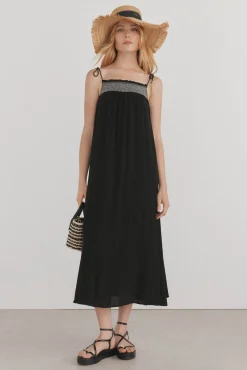 Vestido caftán fluido detalle engomado