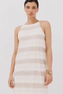 Vestido halter estructura
