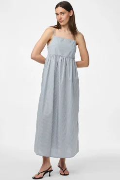 Vestido largo de rayas