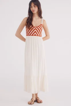 Vestido midi combinado crochet