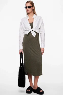 Vestido midi fluido con lurex