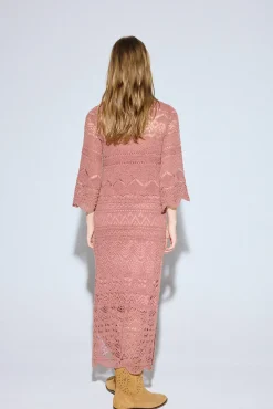 Vestido punto calado