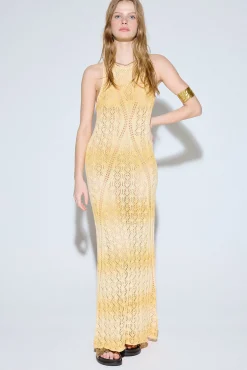 Vestido punto calado halter