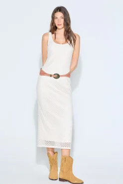 Vestido punto cortado