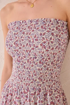Vestido sin tirantes largo estampado morado