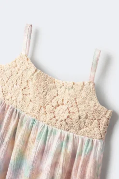 Vestido tirantes crochet niña