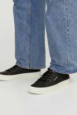 Zapatilla de lona