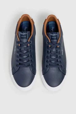 Zapatillas Clásicas Con Detalles En Ante