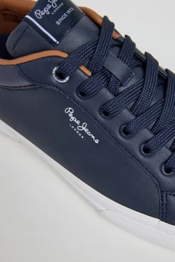 Zapatillas Clásicas Con Detalles En Ante
