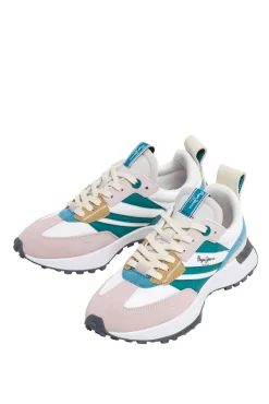 Zapatillas Con Detalles En Ante