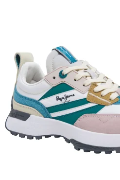 Zapatillas Con Detalles En Ante