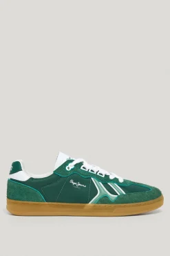Zapatillas Con Detalles En Ante