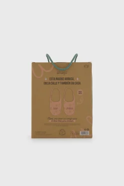 Zapatillas de casa mensaje