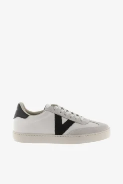 Zapatillas de efecto piel