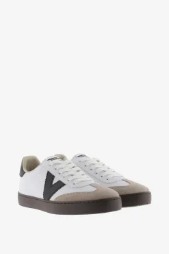 Zapatillas de efecto piel Victoria
