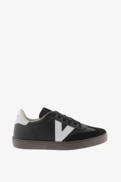 Zapatillas de efecto piel
