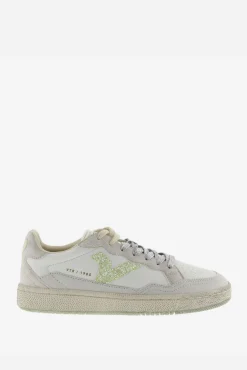 Zapatillas deportivas de mujer con piezas metalizadas y logotipo de glitter